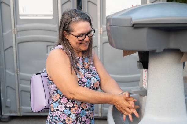 Best Emergency porta potty rental  in Richfield, MN